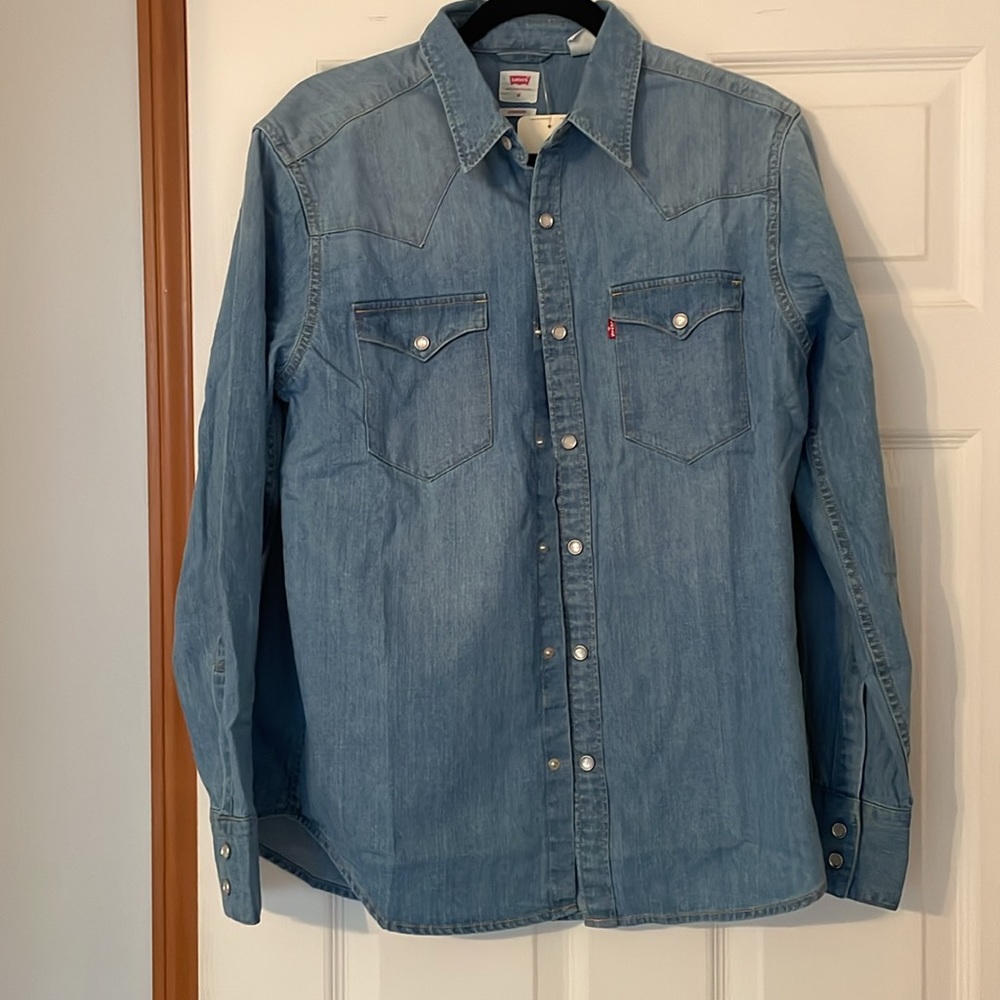 New Levi’s Barstow western denim shirt